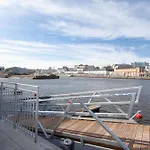 Lejlighed Apartly - Garden Z Prywatnym Ogrodem W Centrum# Parking *