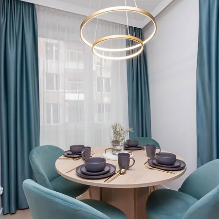 Apartly - Garden Z Prywatnym Ogrodem W Centrum# Parking Appartement