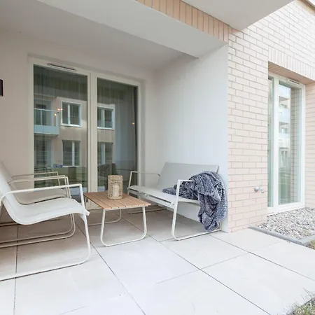 Apartly - Garden Z Prywatnym Ogrodem W Centrum# Parking Apartment Stettin